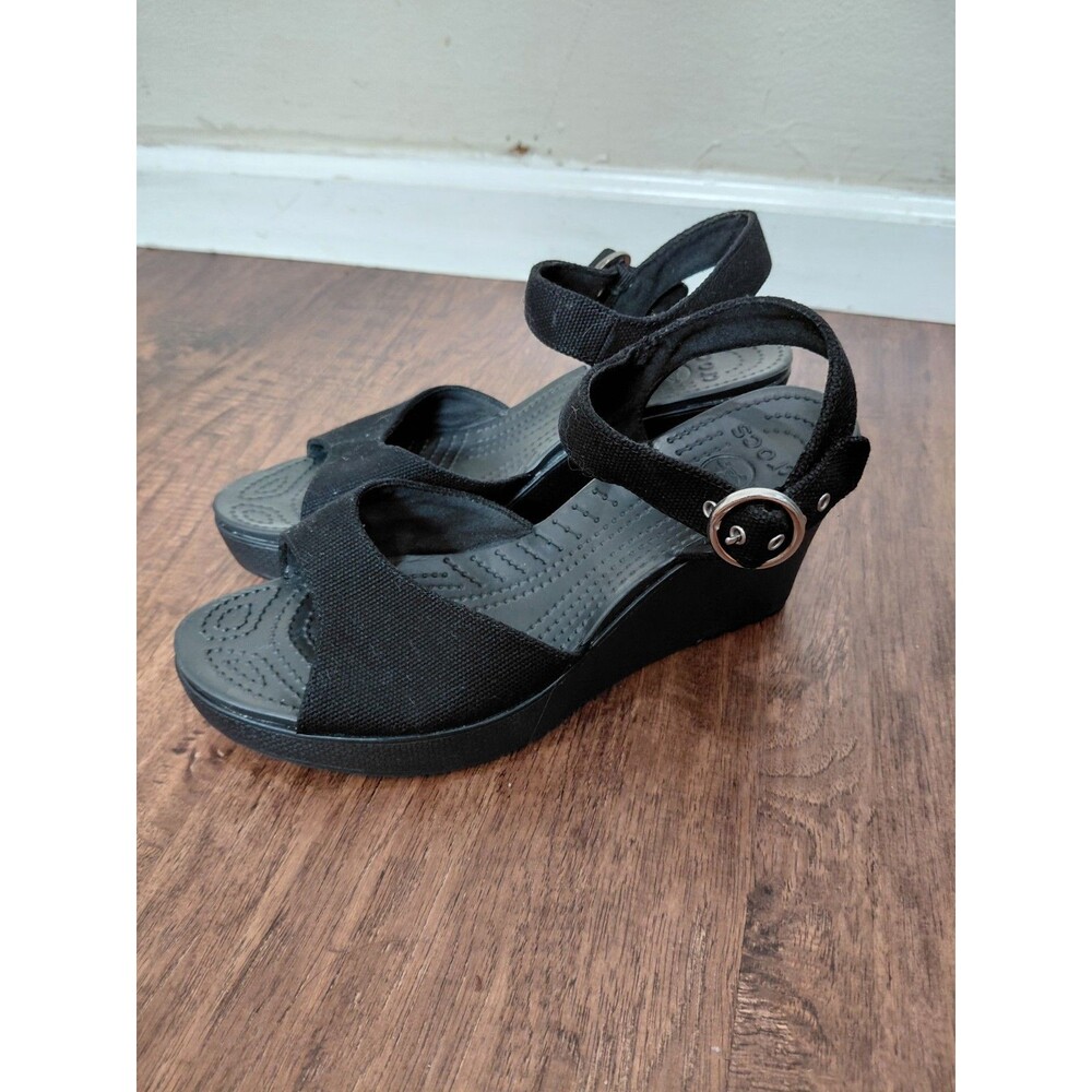 Crocs Leigh II Sandals Women's 9 Black Ankle Strap Buckle Comfort Wedge Shoes